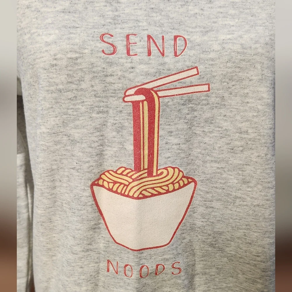 “Send Noods” Ramen Graphic Sweatshirt – Size S